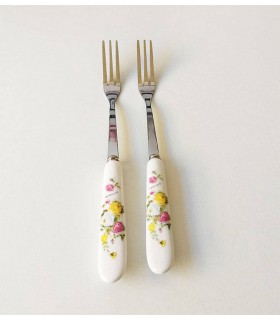 چنگال زیتون خوری دسته سرامیکی گل زرد چنگال زیتون خوری دسته سرامیکی گل زرد