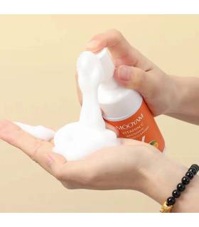 فوم شست شو براش دار صورت مویام MOOYAM