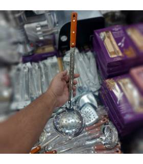 ملاقه استیل دسته چوبی بلند ملاقه استیل دسته چوبی بلند