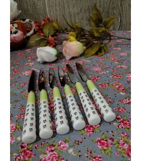 کارد و چنگال دسته سرامیکی طرح گل بنفش کارد و چنگال دسته سرامیکی طرح گل بنفش